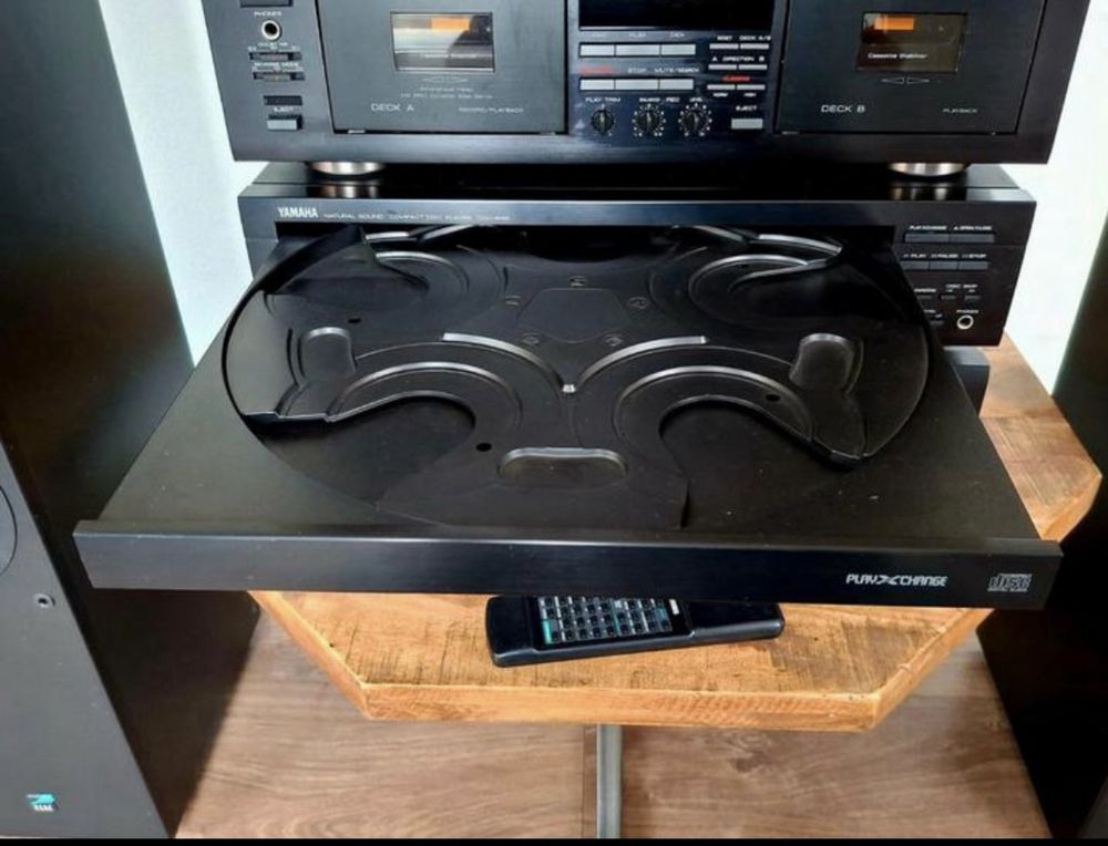 Продам комплект Hi-Fi компонентів Yamaha