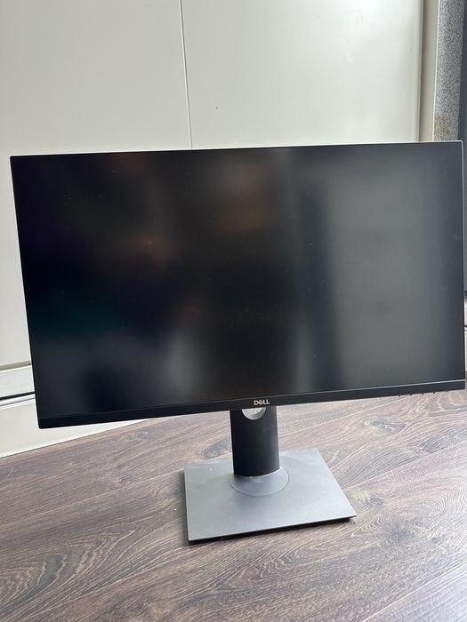 Ecrã Dell P2720DC 27’’ 1440p, 75Hz, 65w power delivery