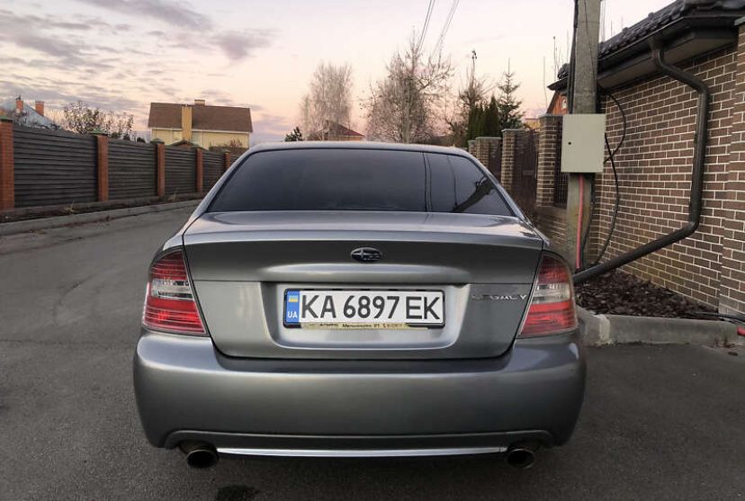Subaru Legacy b13