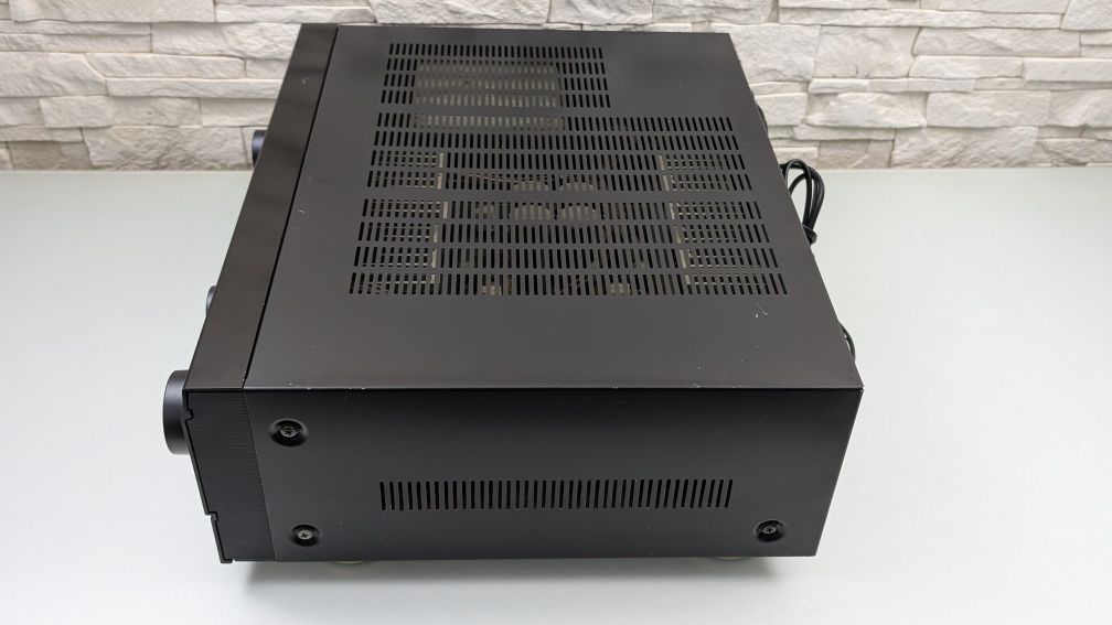 Denon PMA-1060 Mocny wzmacniacz stereo