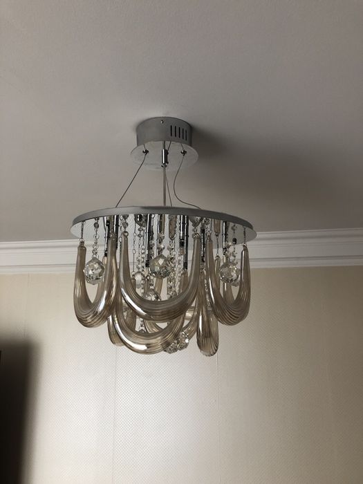 Lampa wisząca sufitowa - kryształy z żarówkami ledowymi