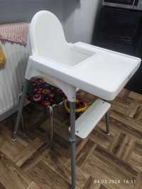 Krzesełko do karmienia IKEA z pasami, stolikiem i podnóżkiem poduszka