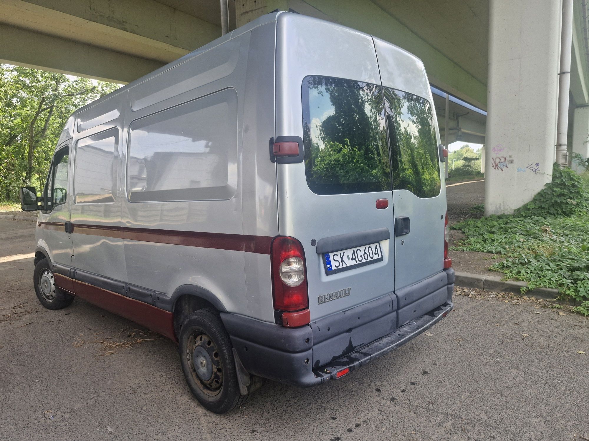Renault Master II 2.5dci L2H2