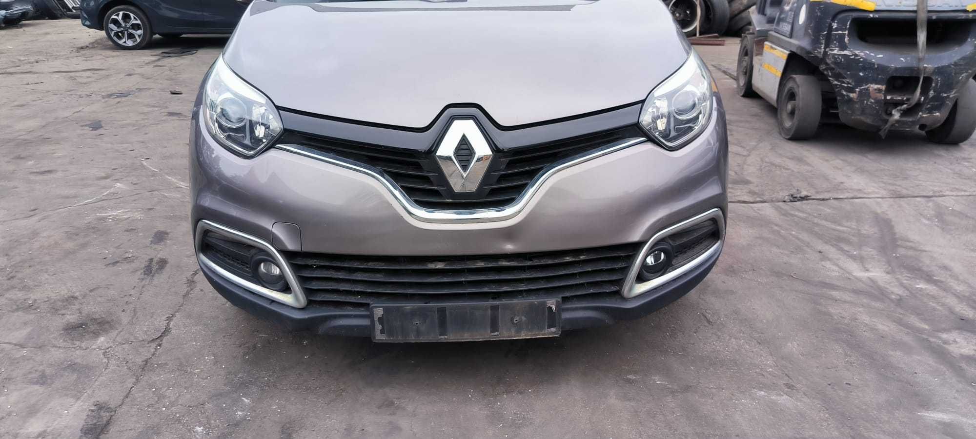 Renault Captur cały na części maska klapa drzwi zderzak błotnik TEKNG