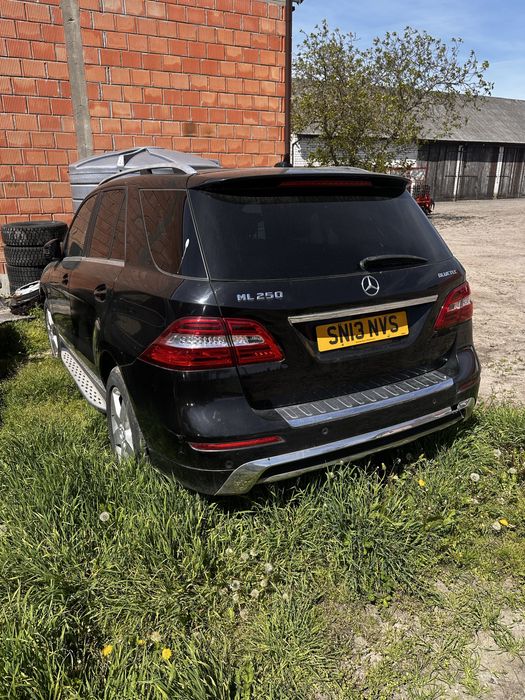Ml250 W166 AMG anglik