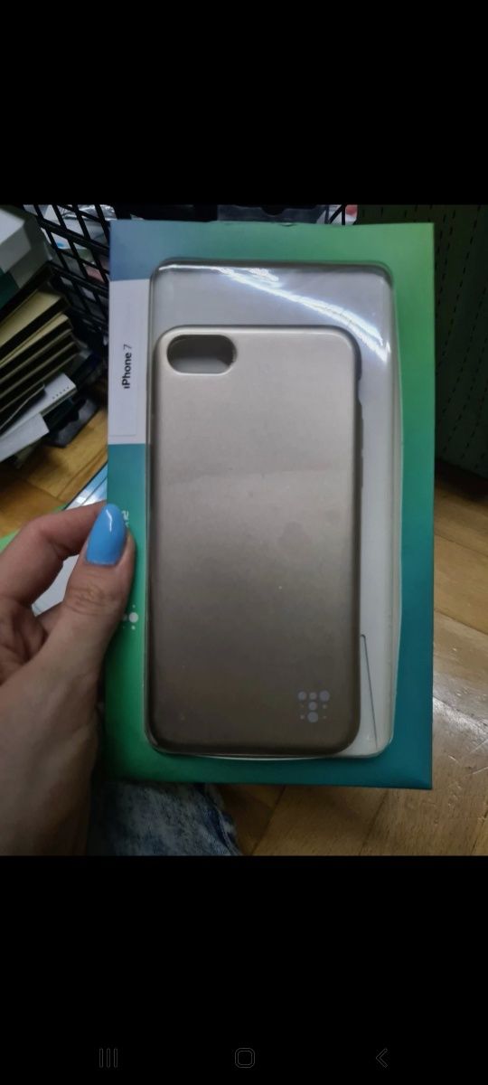 Etui, case na Iphone 7 złote