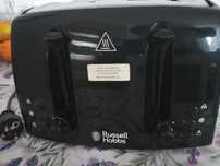 Toster firmy Russell Hobbs na 4 tosty
