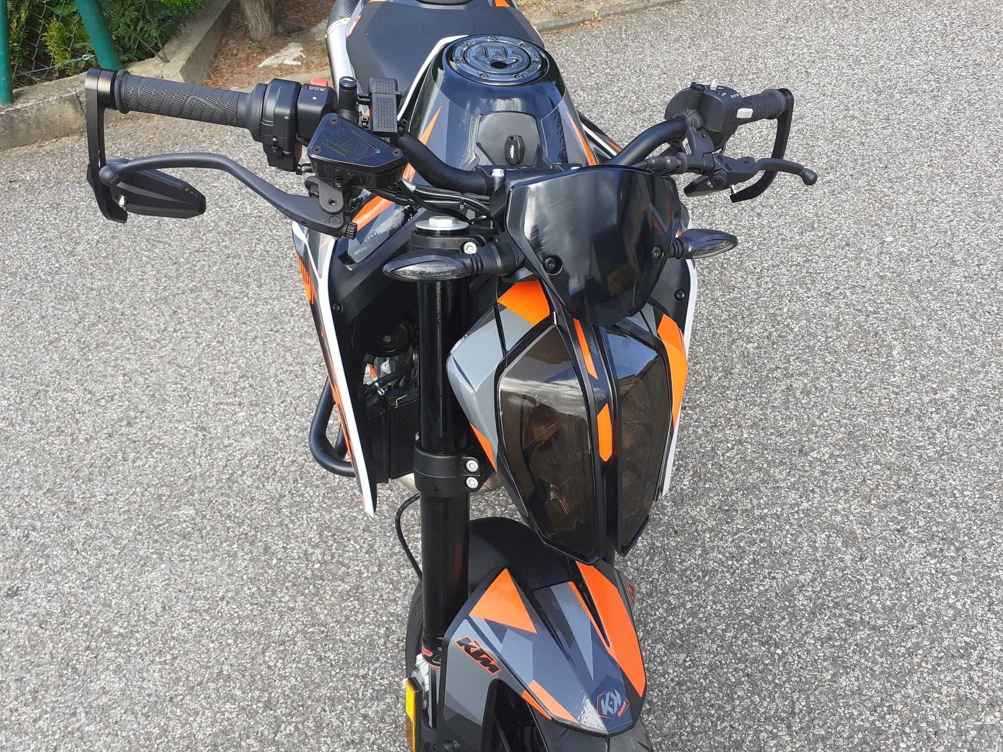 okazja KTM 790 Duke z 2024 roku na A2 przebieg 14066 km. Piękny