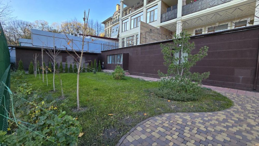 Продаж 3-к квартири в клубному будинку Лук'янівська 21 Б