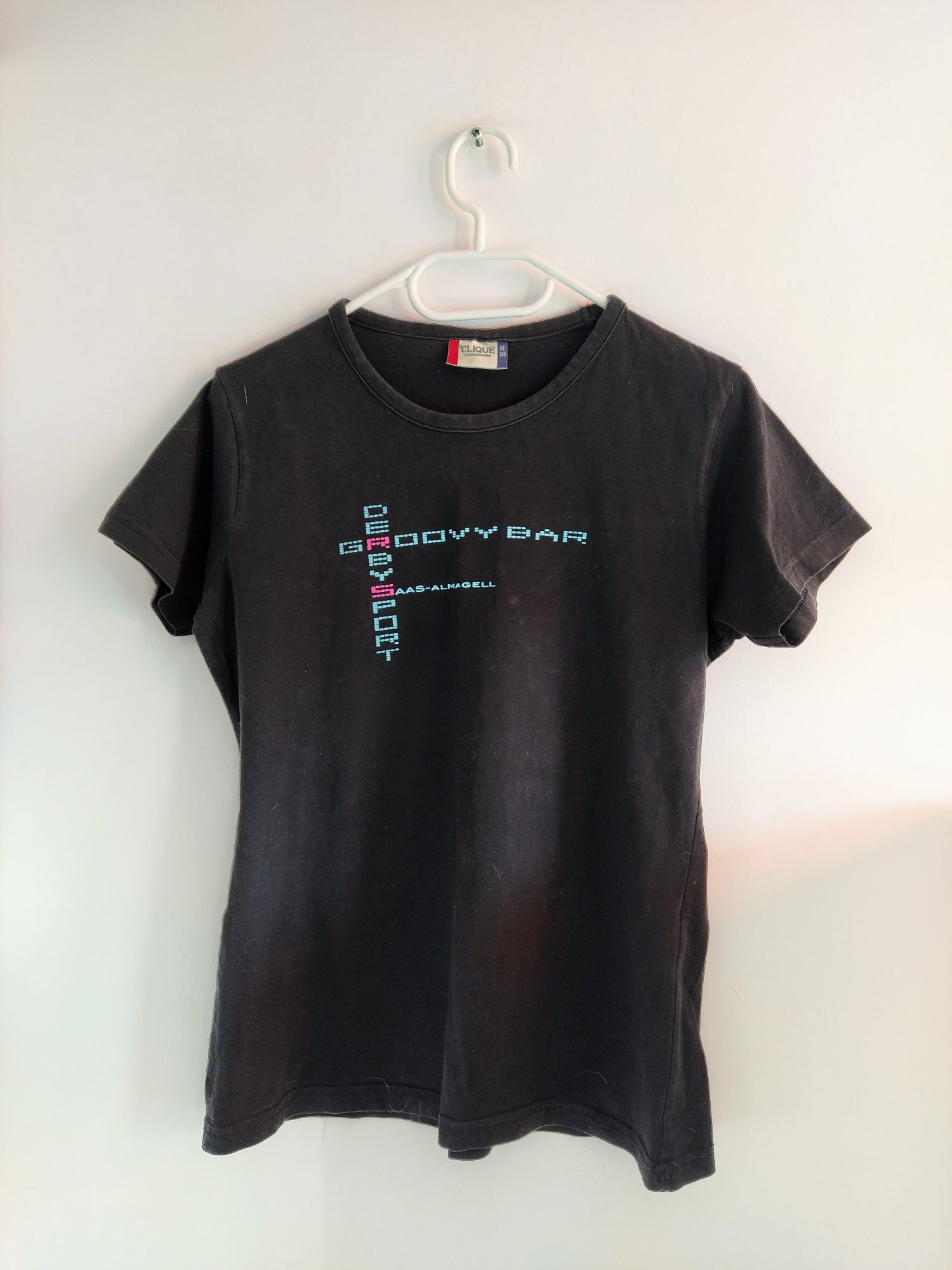 Czarny t-shirt koszulka alternative punk rock