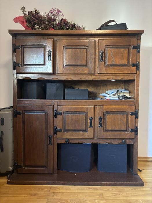 Mebel do salonu z prawdziwego drewna