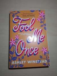 Książka po angielsku "Fool me twice", Ashley Winstead