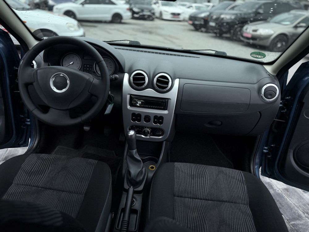 Dacia Sandero 1.4 бензин пригнана из Швейцарии