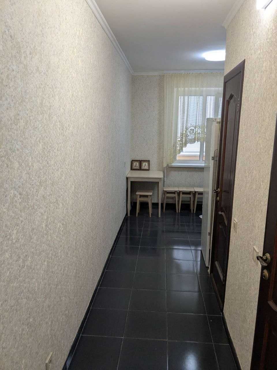 Здам 1к, 43кв.м, вул. Драгоманова 11, м. Позняки 15хв., м. Осокорки