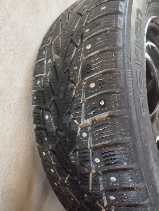 Колеса Нокіан зимові