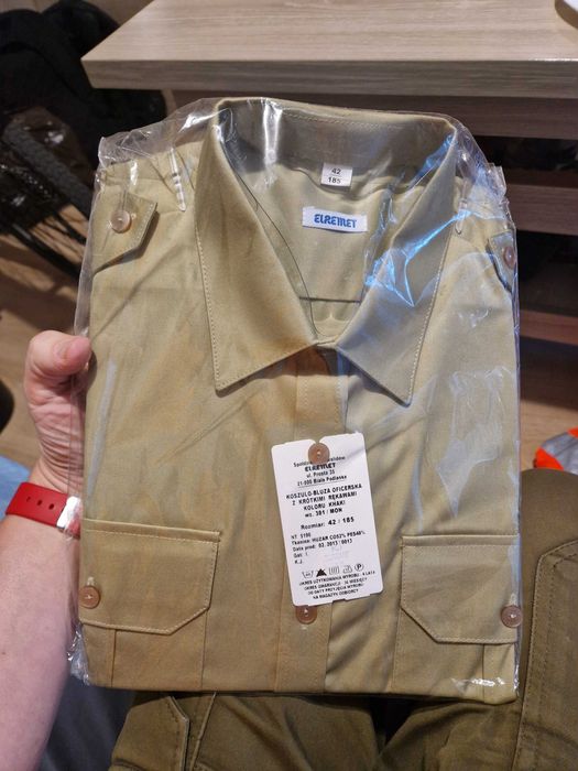 Koszula oficerska z krótkim rękawem w kolorze Khaki Rozmiar 42/185