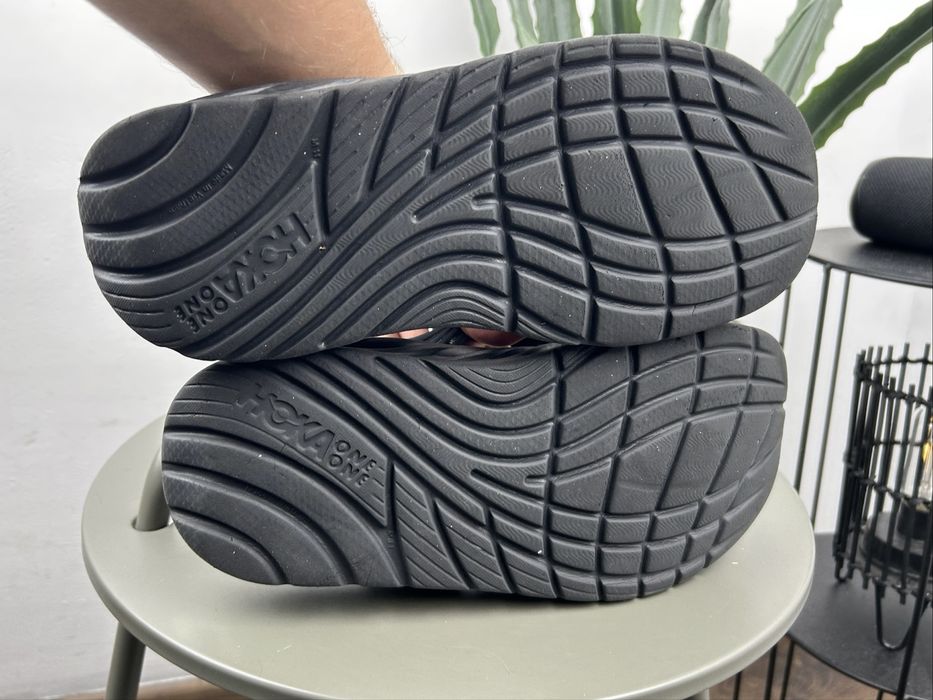 Оригінал! Тапочки шльопки Hoka Ora Recovery 45 розмір М05959