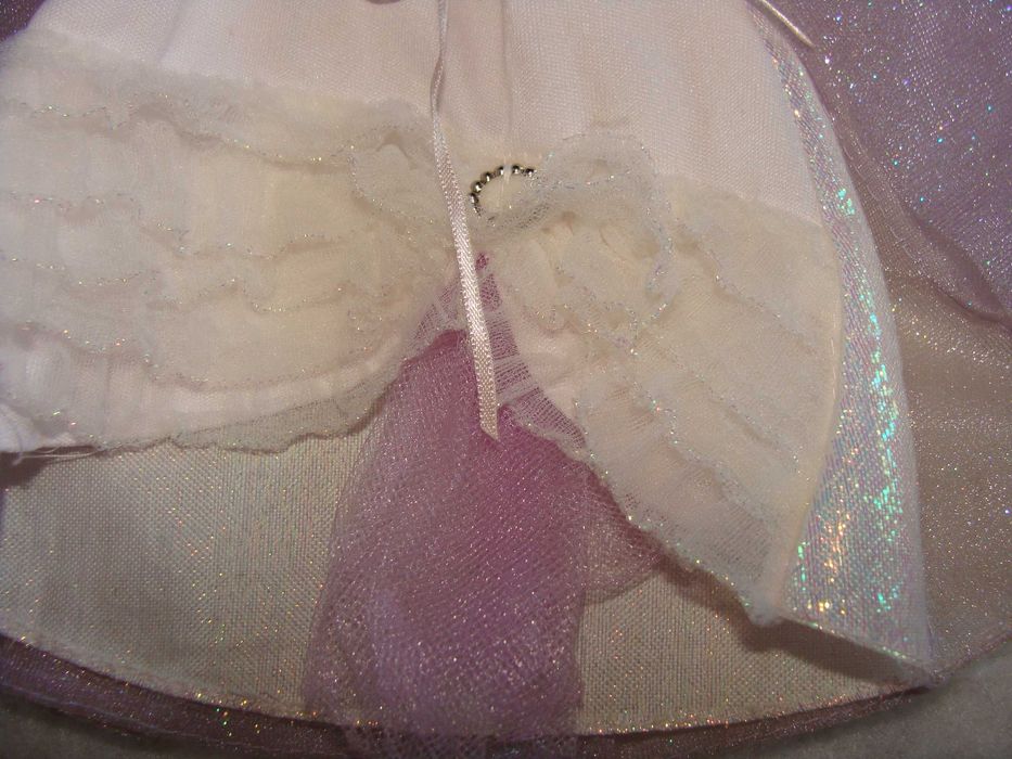 Vestido Barbie as the Magic of Pegasus (Ref. G8399) de 2005 - Annika