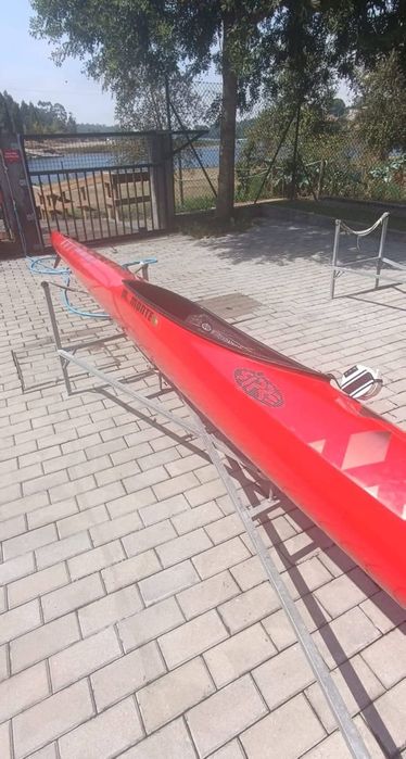 Caiaque Kepler 5 estrelas. Ainda com garantia