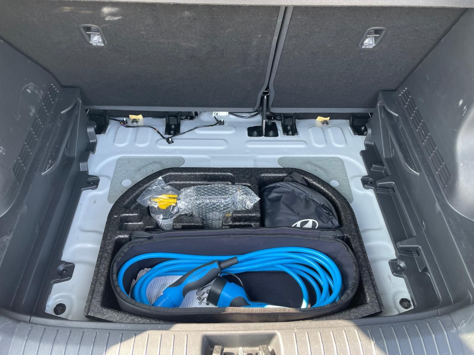 Hyunday  kauai   64 Kwh
