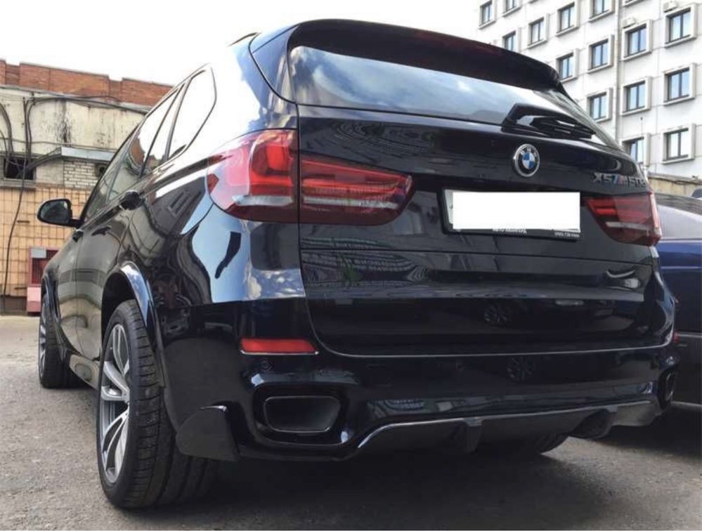 Насадки на выхлопные трубы BMW X5 F15 M Sport Paket Черные м пакет ф15