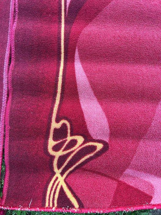 Один килим доріжка