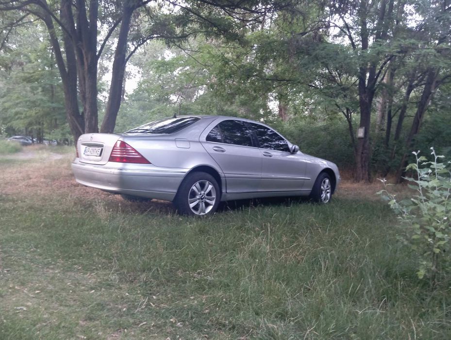 Продам Мерседес 220 S