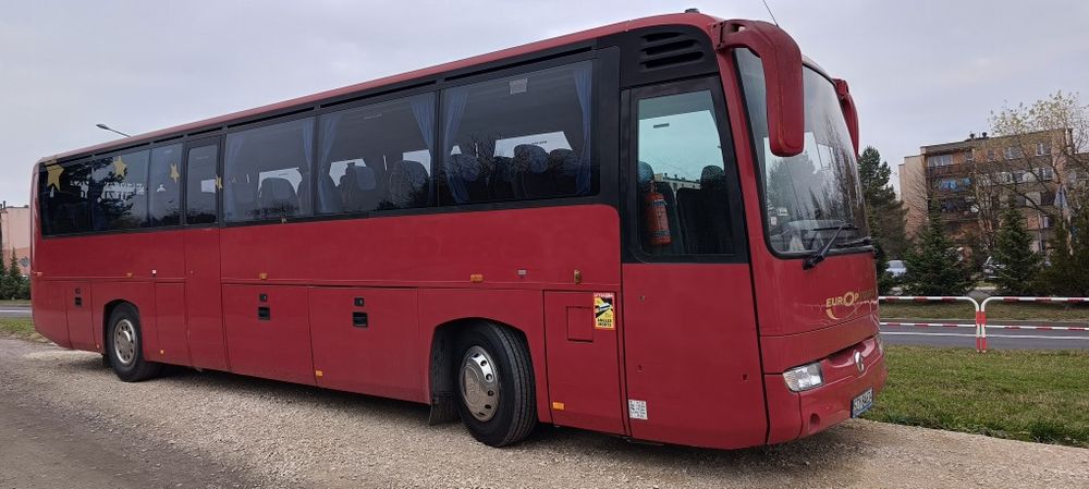 Przewóz osób , wynajem busa/autobus , przewozy szkolne i pracownicze.