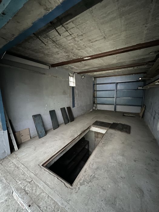 Оренда гаражу 6х3м на Оболоні в кооперативі - авто, склад, бізнес