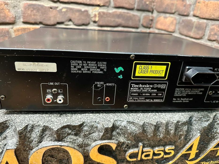 Odtwarzacz CD Technics SL-PJ 26A