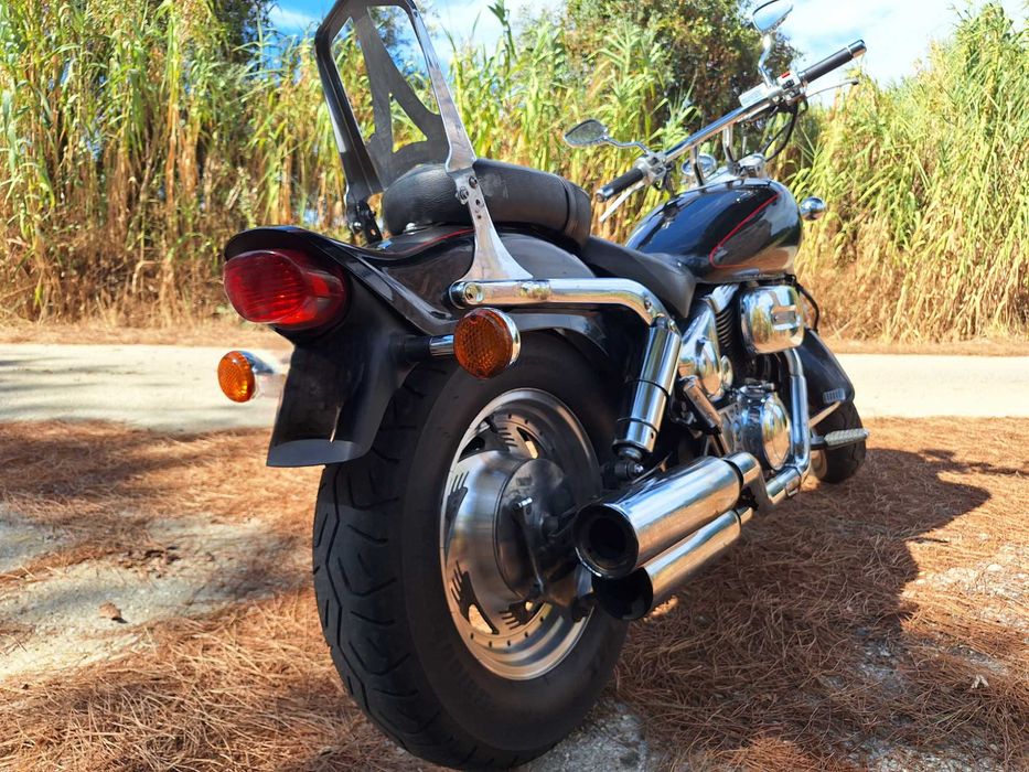 Suzuki VZ800 Marauder