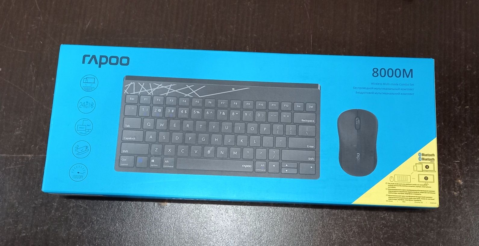 Клавиатура в комплекте с мышкой , в коробке