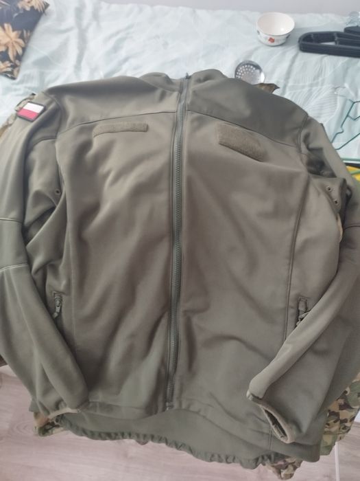 Kurtka wojskowa. Softshell. Rozmiar L.