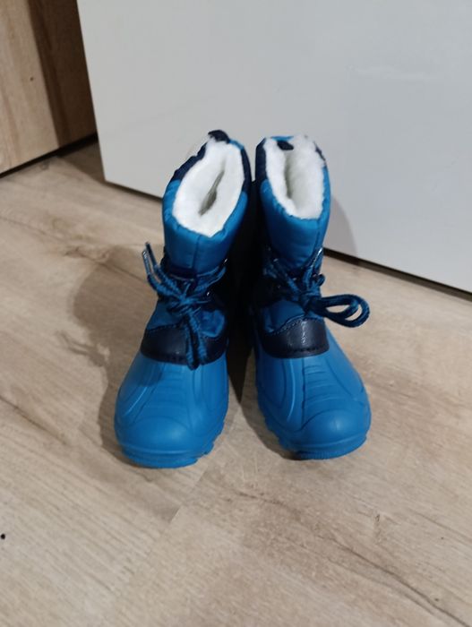 Nowe śniegowce 27 świecące wodoodporne buty zimowe ocieplane