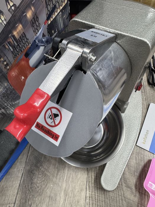 Льодоподрібнювач подрібнювач льоду Kofohon 300W 80 кг/год