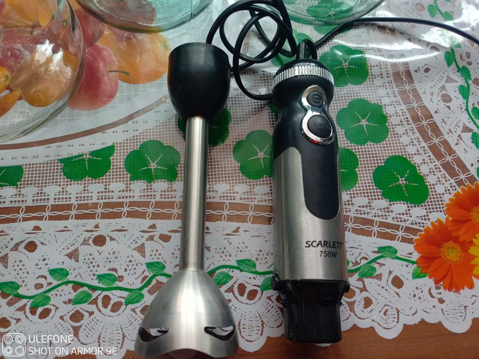 Продам ручний блендер