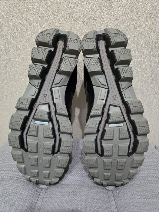 Чоловічі кросівки On Running Cloudwander Waterproof