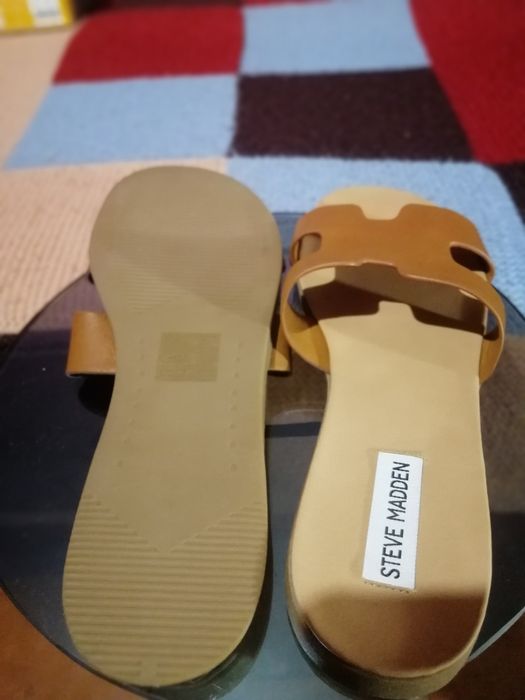 Шкіряні шльопанці Steve Madden