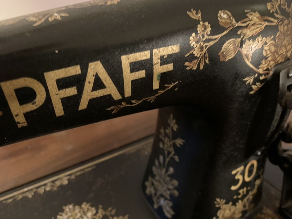 Máquina de costura PFAFF 30