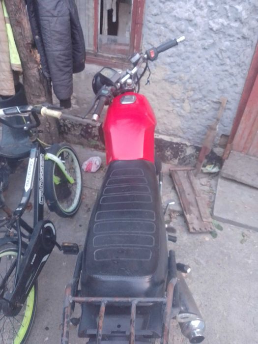 Мопед ZS в хорошем состоянии