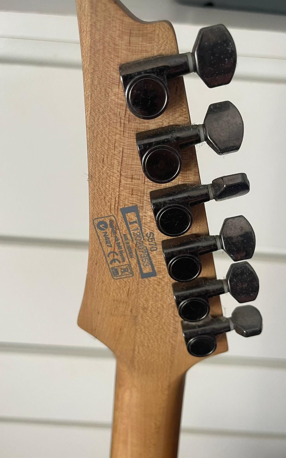 Guitarra Ibanez S570