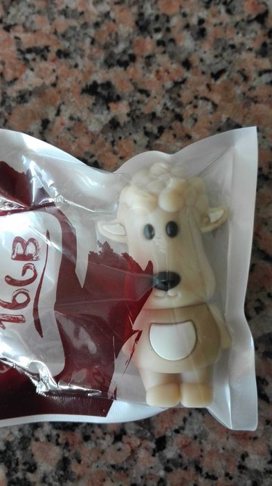 usb pendrive 16 gb fita métrica viola livro lâmpada ovelha inglês