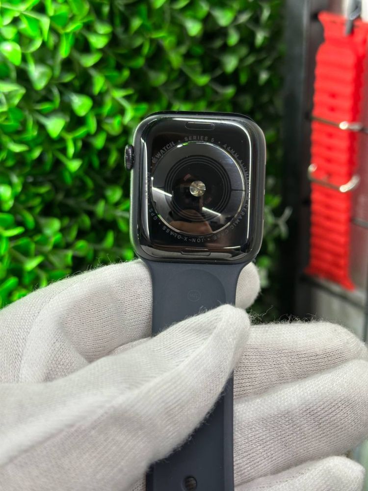 Apple Watch 5 44mm Space Grey Магазин, Гарантія, Вибір