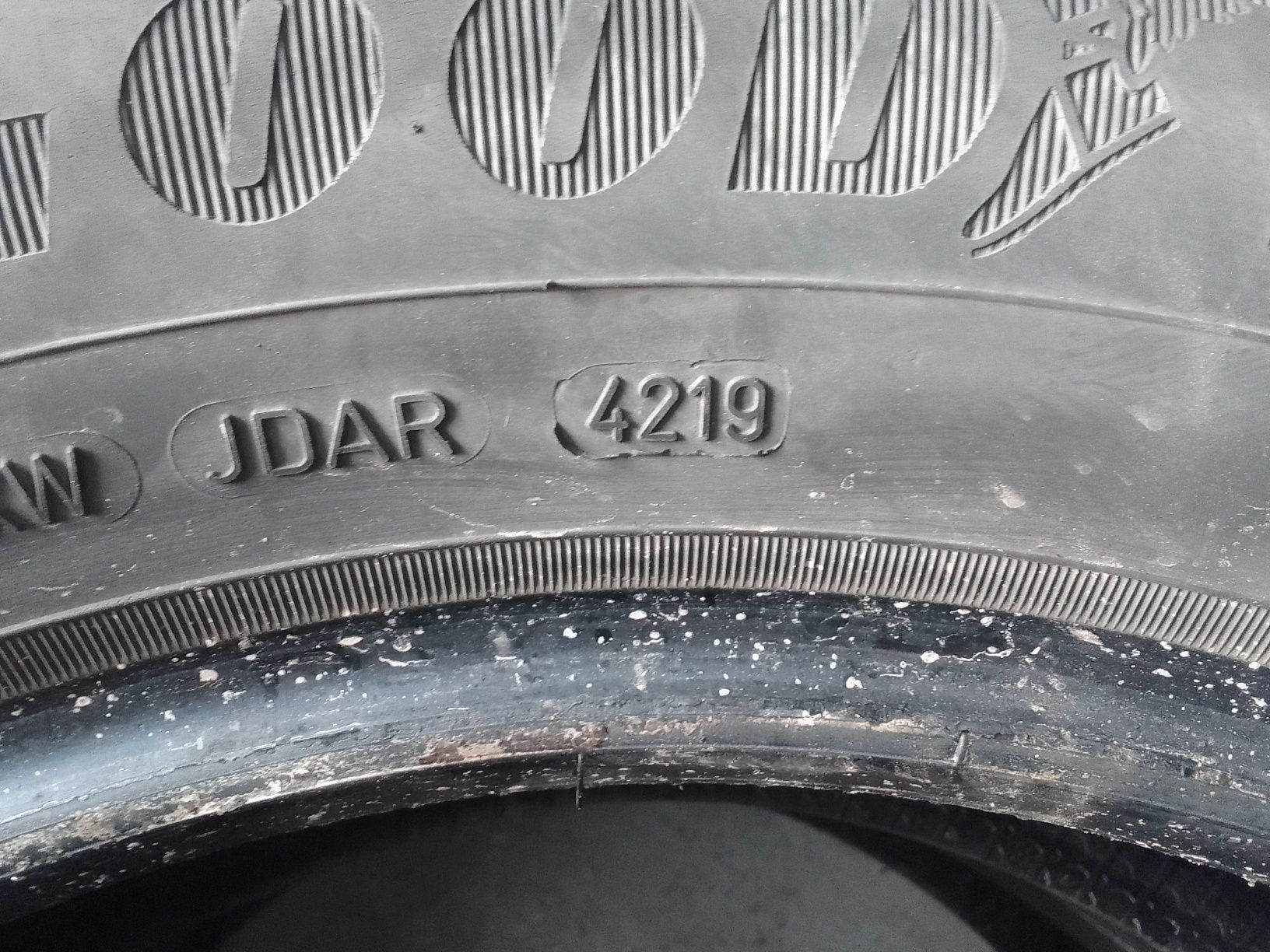 Cena za 2 Opony wielosezonowe 205/60r16 GOODYEAR 6.5mm