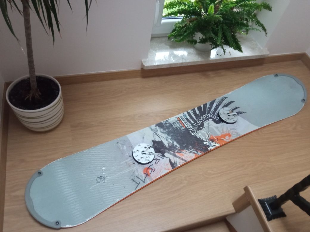 Deska snowboardowa Head Concept D 161 cm , wiązania Atomic