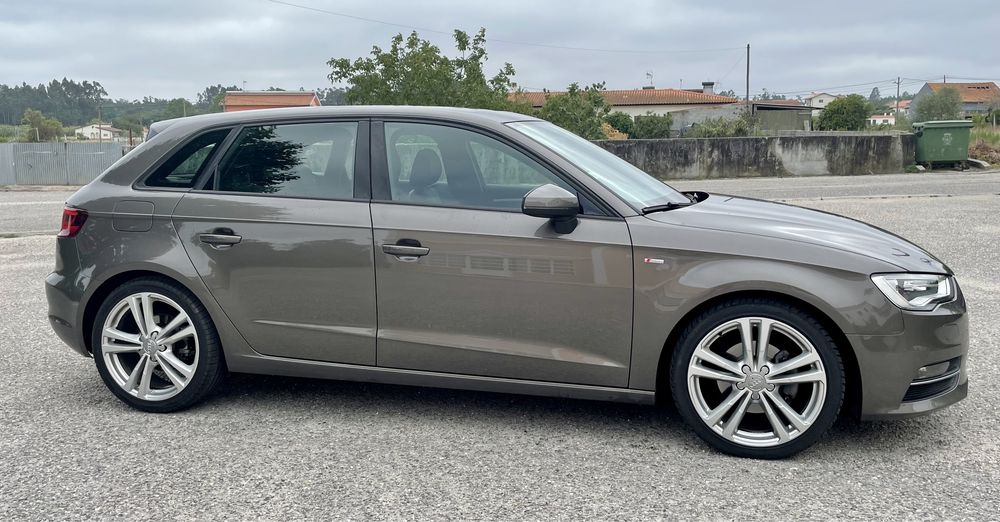 AUDI A3 2.0Tdi SLINE