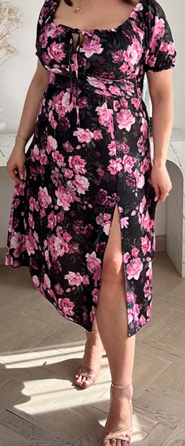Sukienak hiszpanka plus size midi z rozienciem