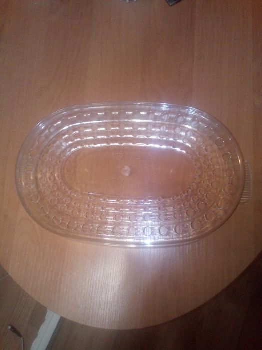 Для пароварки контейнер и накладки.