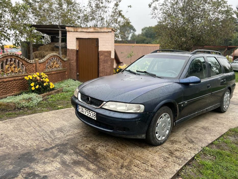 Продам машину opel vectra b