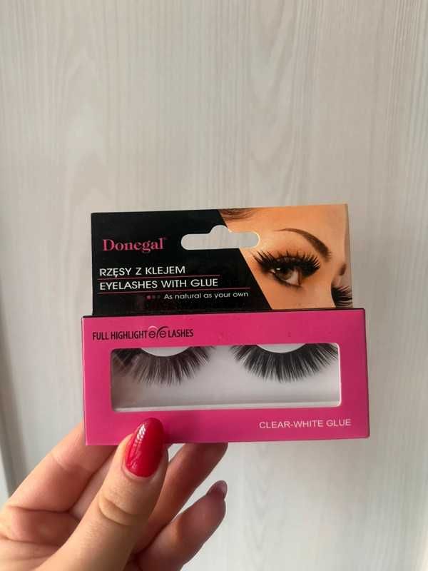 Sztuczne rzęsy fake lashes na pasku gęste długie Donegal